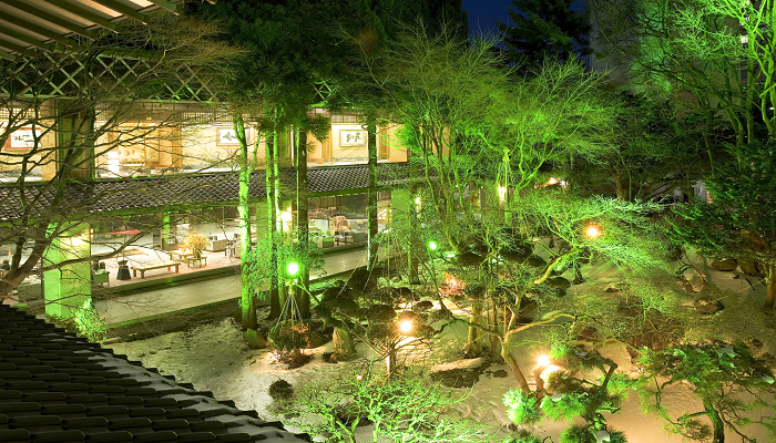 冬の松岡庭園も一興